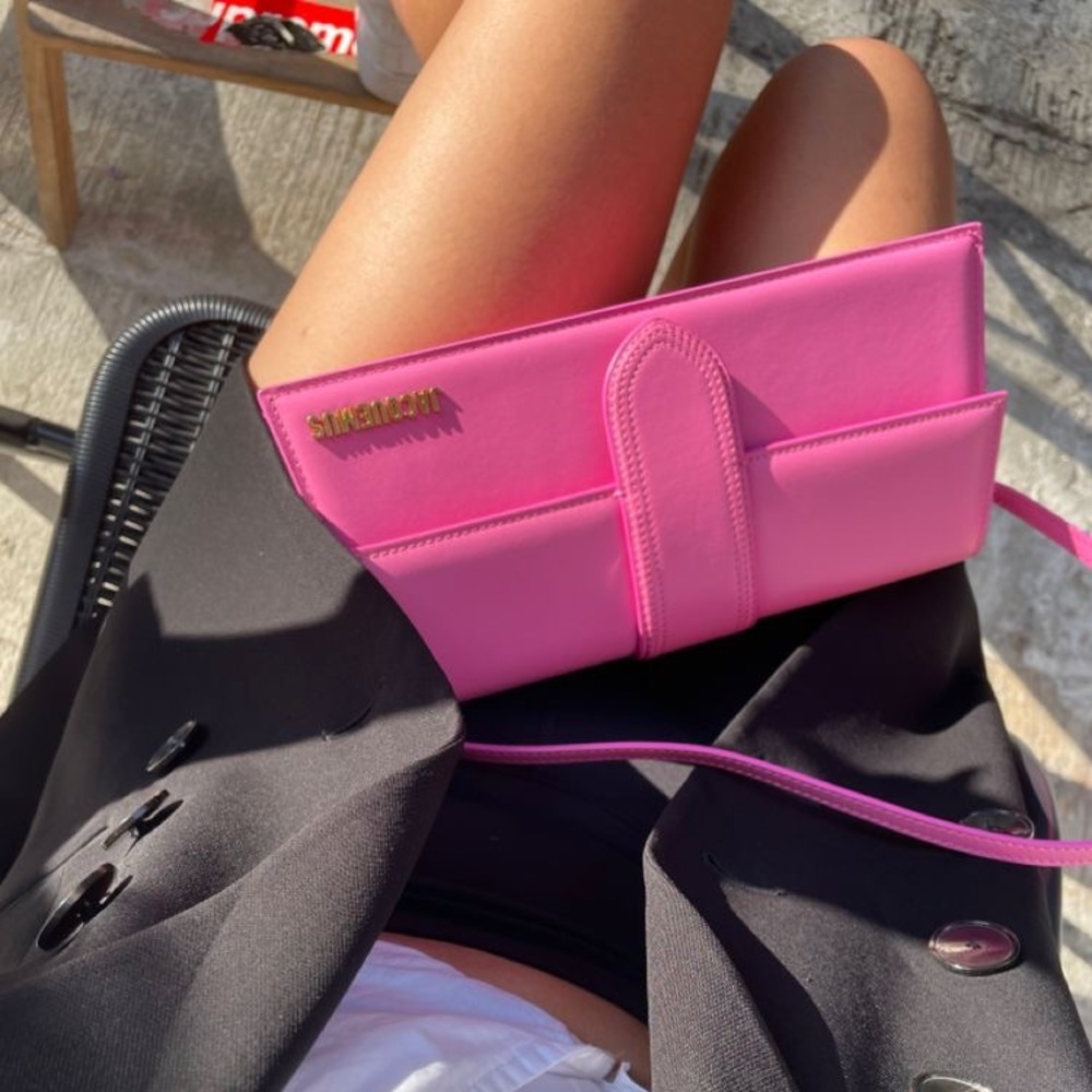 jacquemus bag (le bambino long)